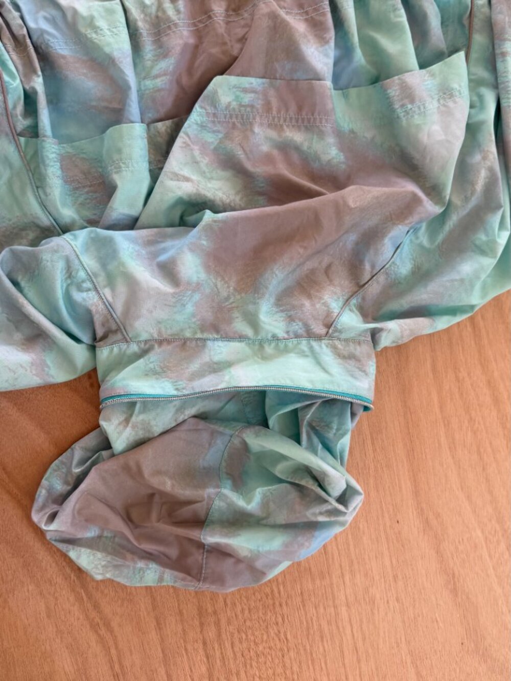 L Women's Free People Movement To Dye For Packable Jacket In Sea Mist - Picture 4 of 9